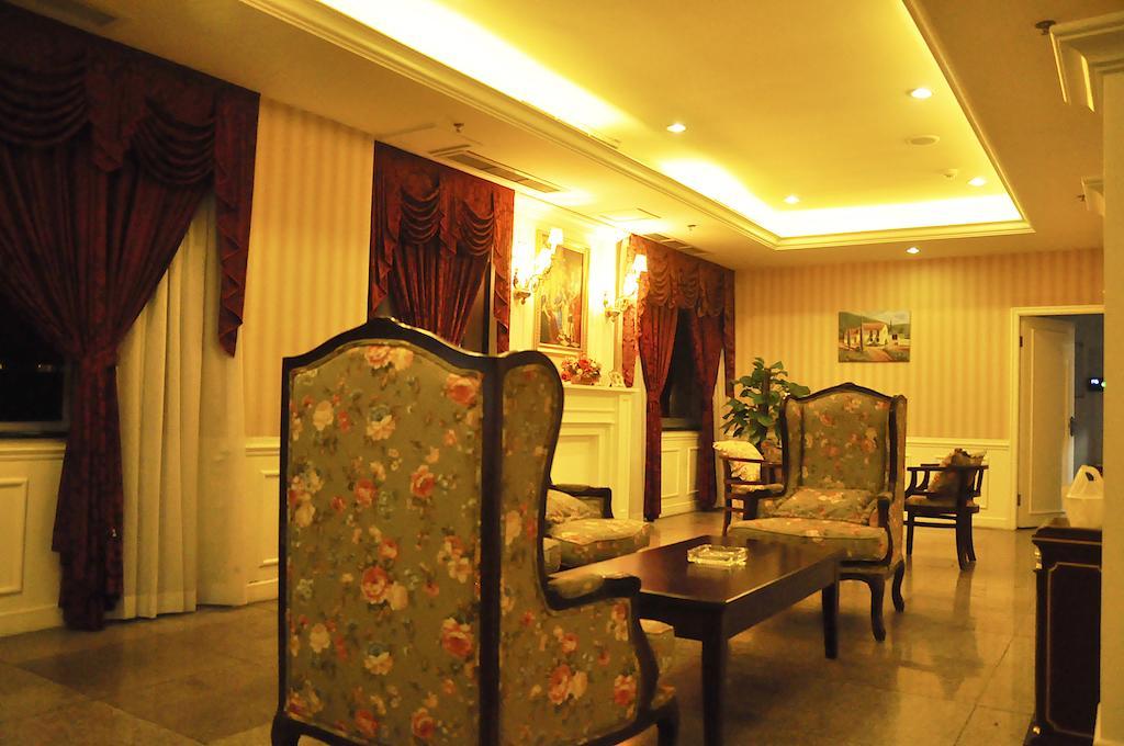 Oak Hotel Chongqing Shangqingsi Branch Чунцин Екстериор снимка
